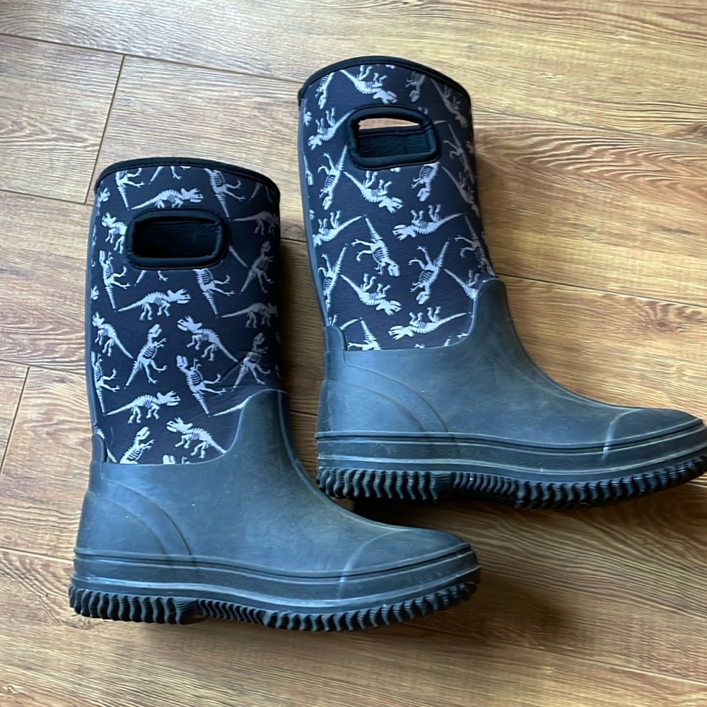 Joe fresh size 2 neoprene boots